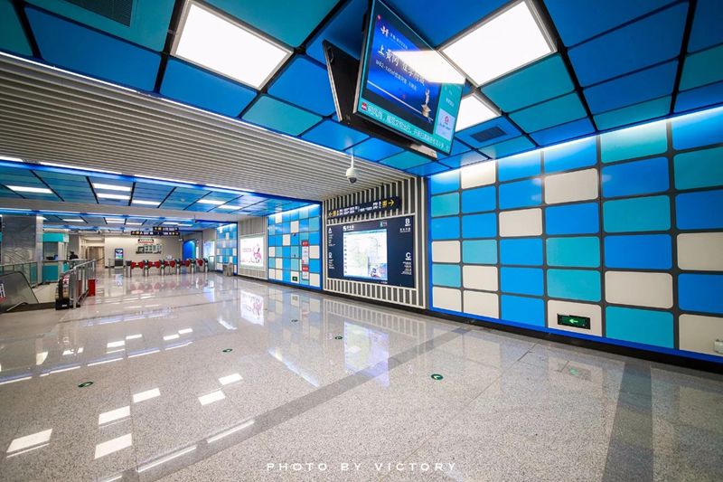 Changqing Road Station of Xishi Metro Line 4
