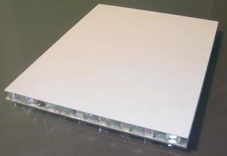 Brief description of the main performance of aluminum honeycomb panel