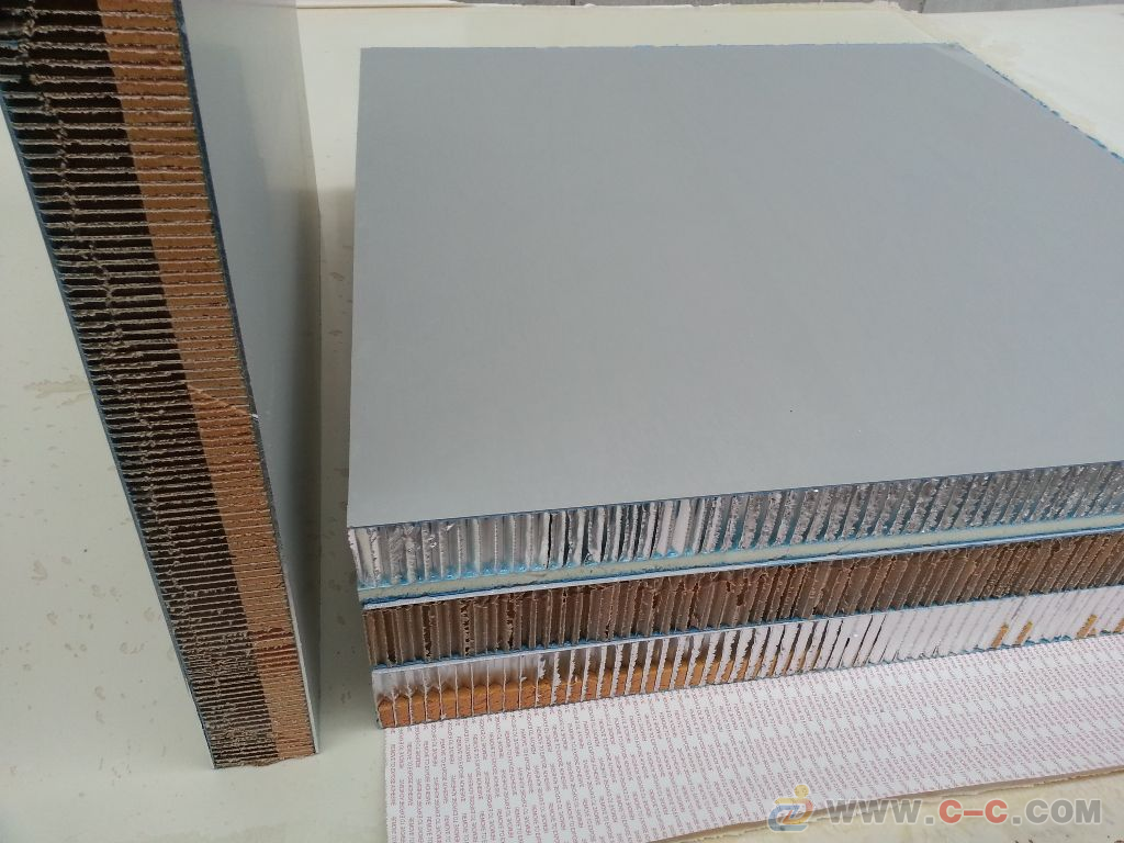 The advantages of aluminum honeycomb panel partition performance