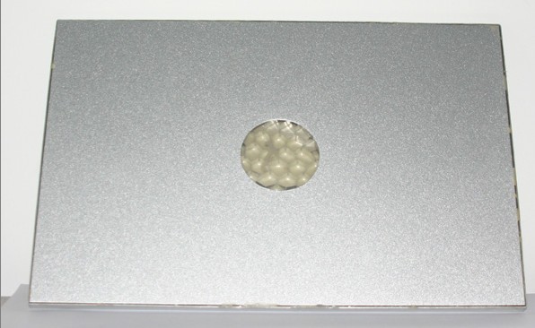 Honeycomb aluminum plate is very popular