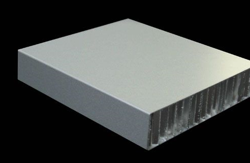 Recycled aluminum honeycomb panel is not suitable for the production of aluminum veneer