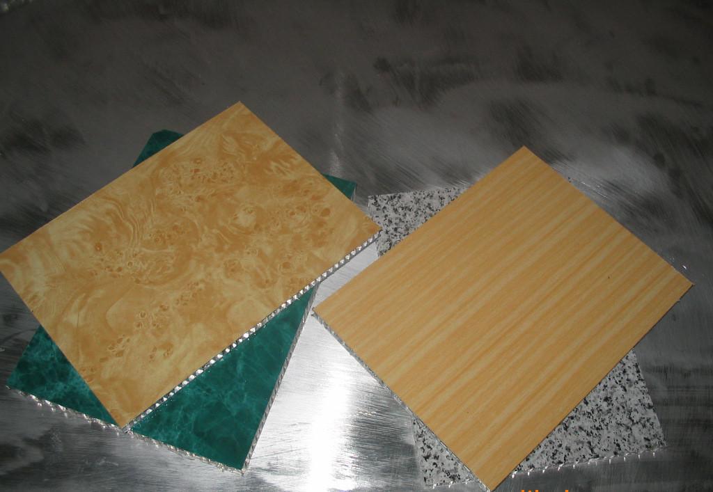 Installation method and application of aluminum honeycomb panel