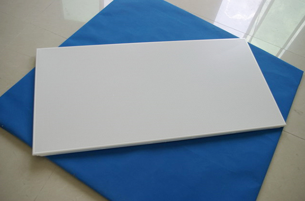 What is the difference between aluminum honeycomb plate and aluminum gusset plate?
