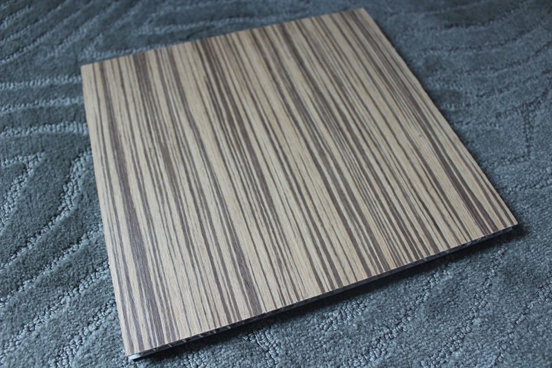 Solid wood aluminum honeycomb panel